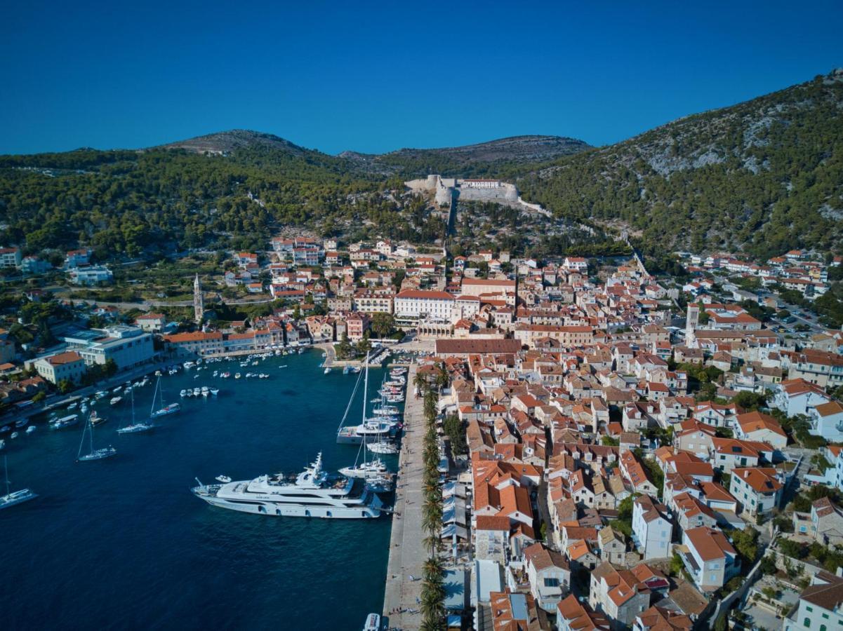 Sunrise Apartment Hvar Hvar Town Luaran gambar